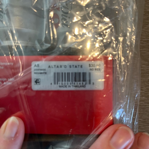 Altar'd State Red & White Accessory Packaging - Picture 2 of 3